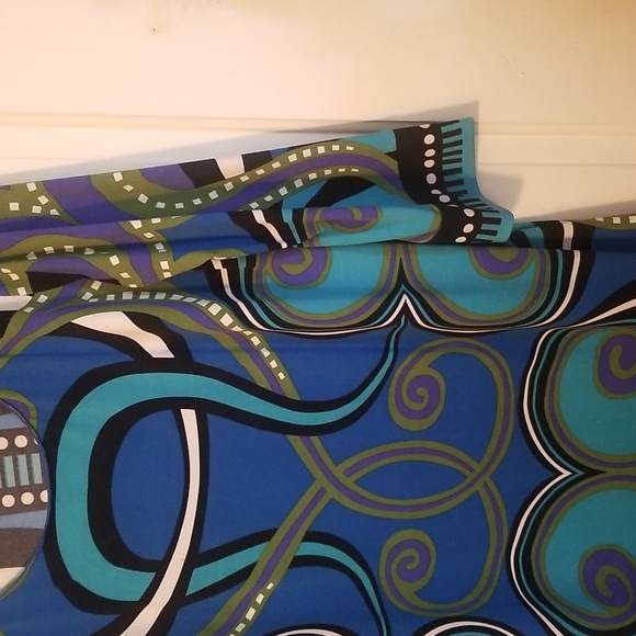 Multicolor Abstract Pattern Dress - Picture 5 of 9